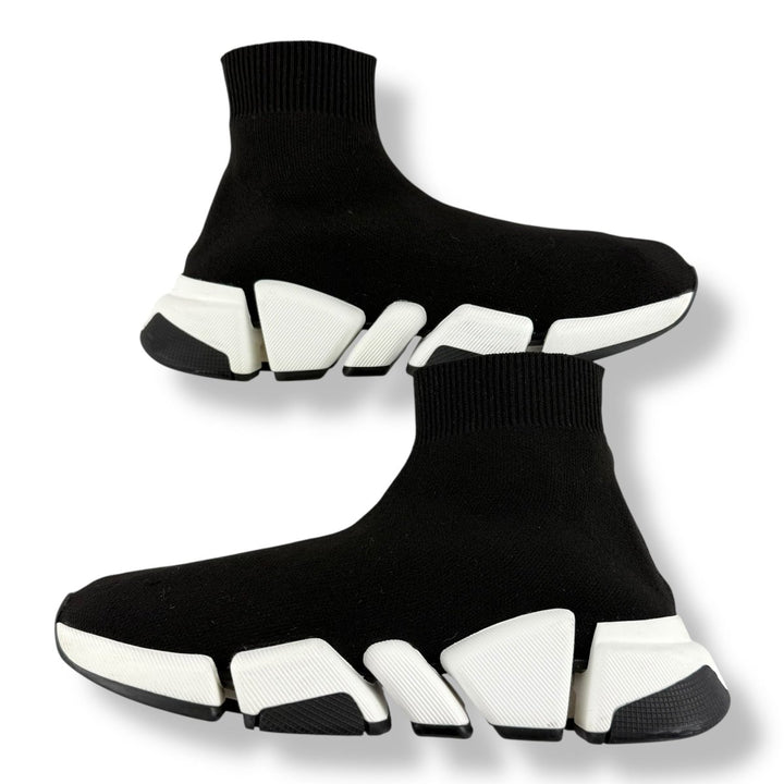 Balenciaga Speed 2.0 Black / White UK 3 / EU 36 - Lux Central
