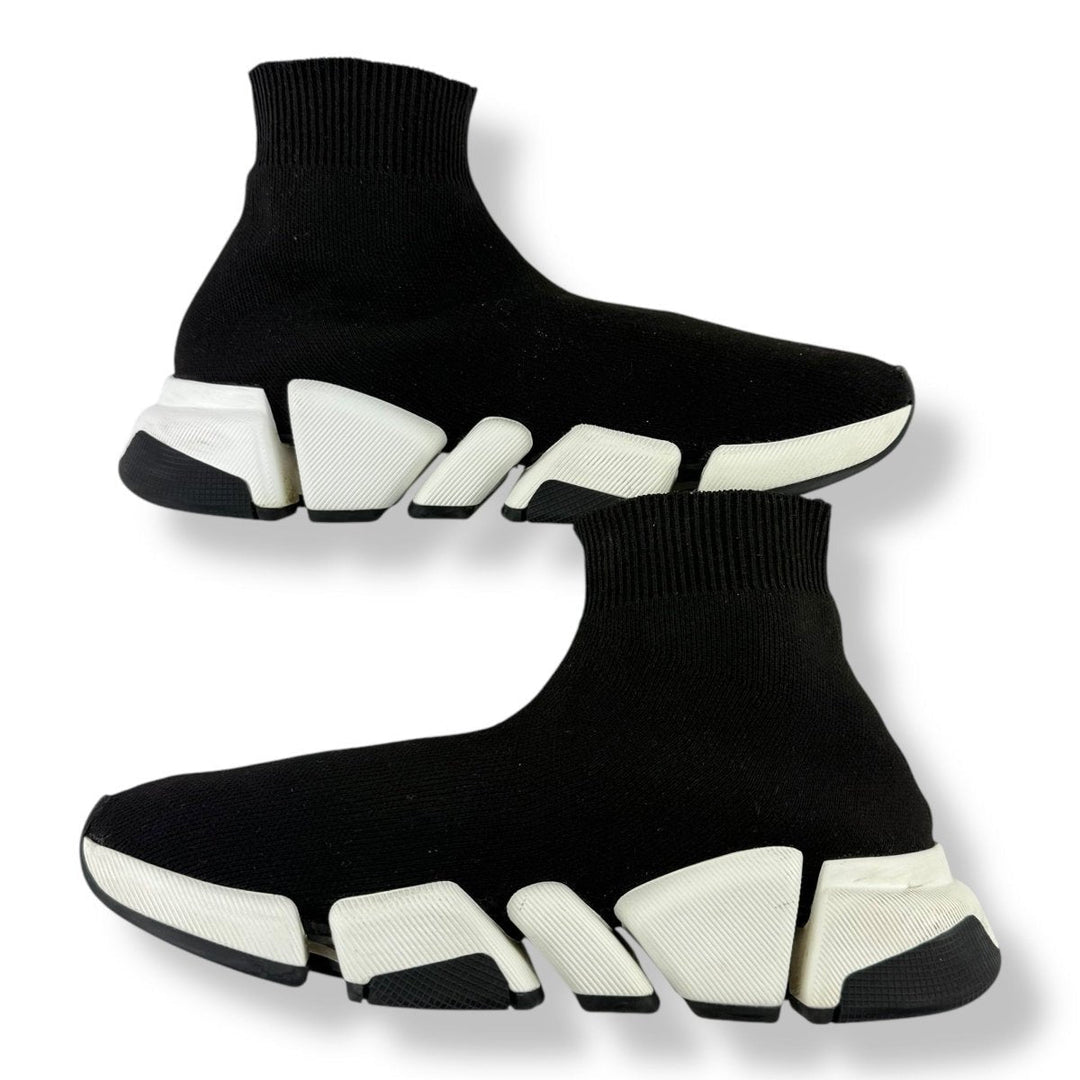 Balenciaga Speed 2.0 Black / White UK 4 / EU 37 - Lux Central