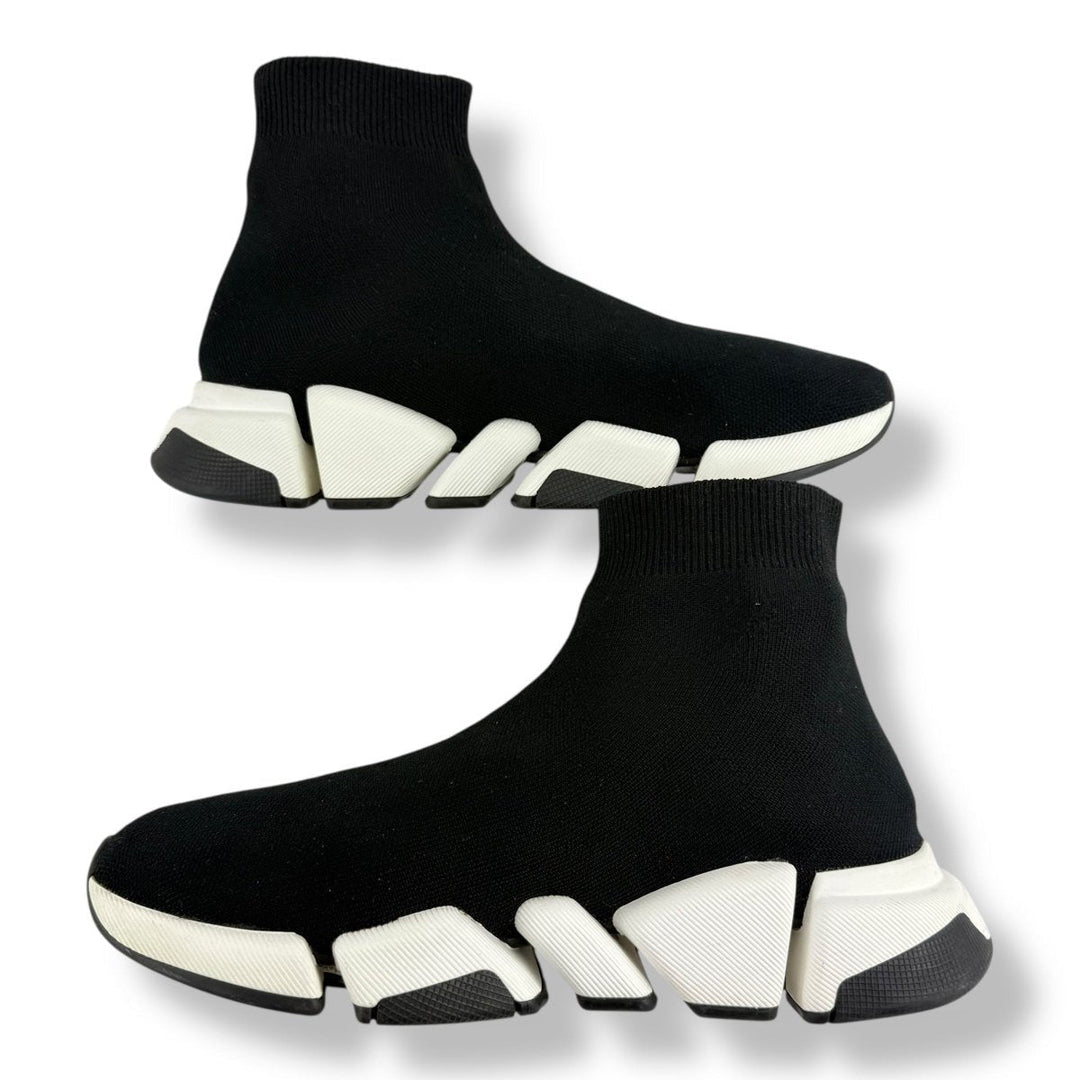 Balenciaga Speed 2.0 Black / White UK 7 / EU 40 - Lux Central