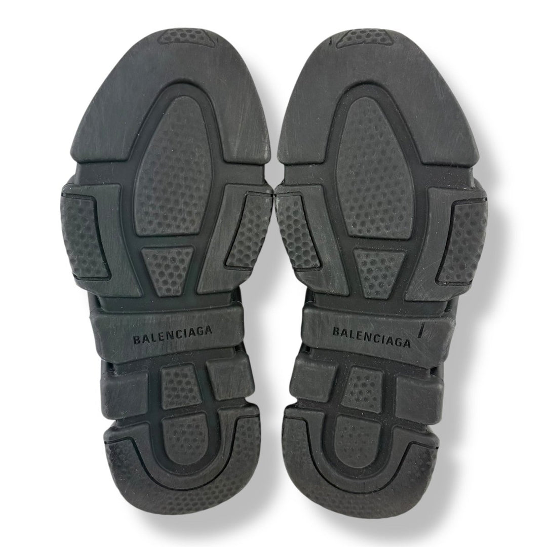 Balenciaga Speed Black UK 7 / EU 41 - Lux Central