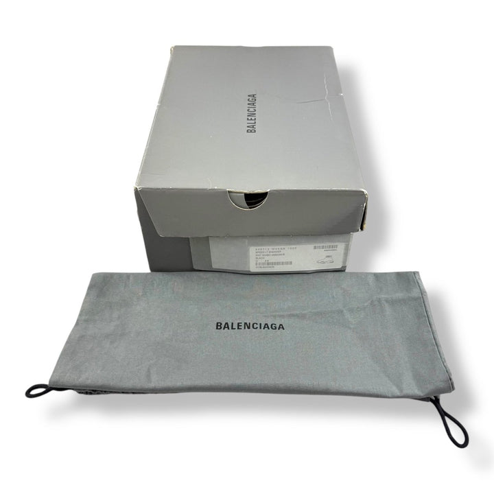 Balenciaga Speed Black/White UK 3 / EU 36 - Lux Central