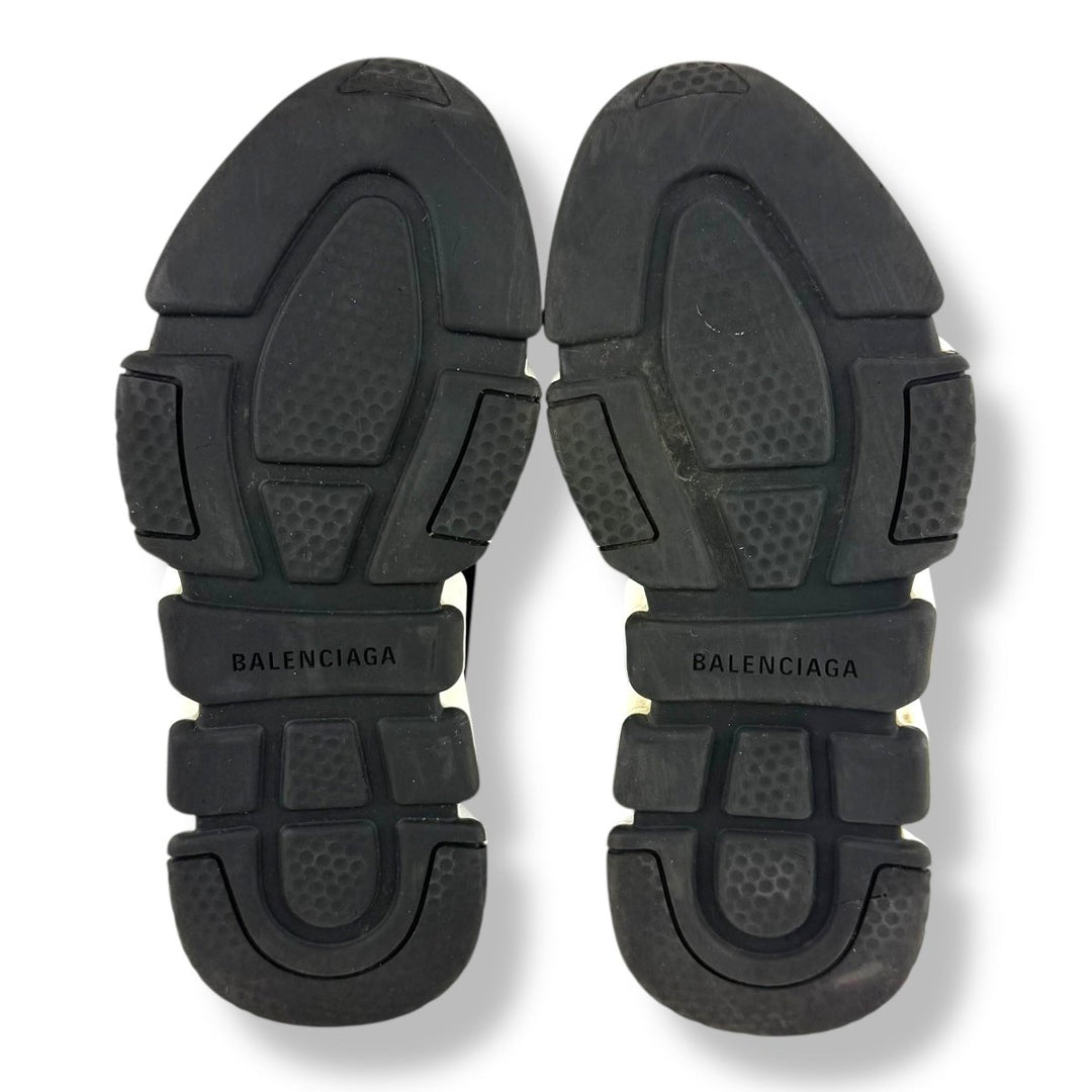 Balenciaga Speed Black/White UK 6 / EU 39 - Lux Central