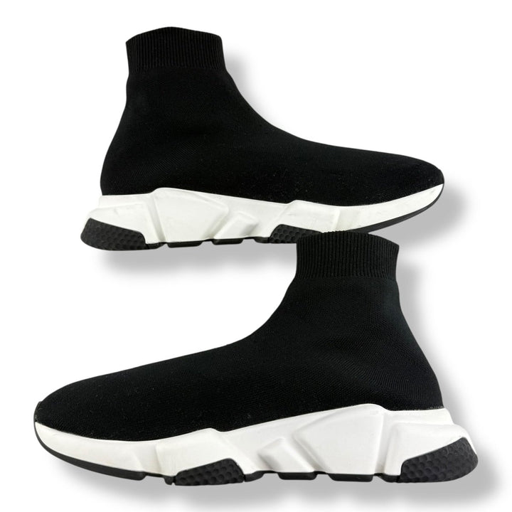 Balenciaga Speed Black/White UK 7 / EU 40 - Lux Central