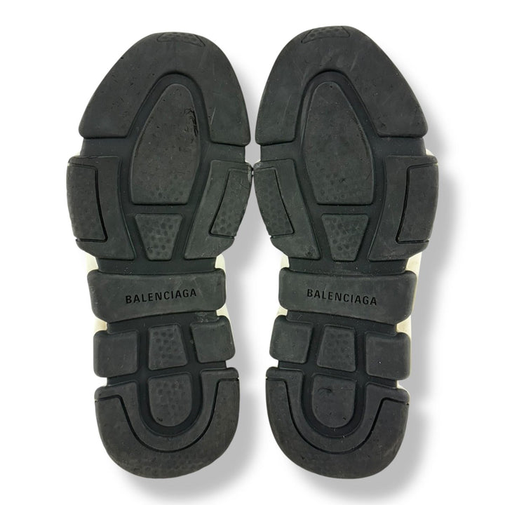 Balenciaga Speed Black/White UK 8 / EU 42 - Lux Central