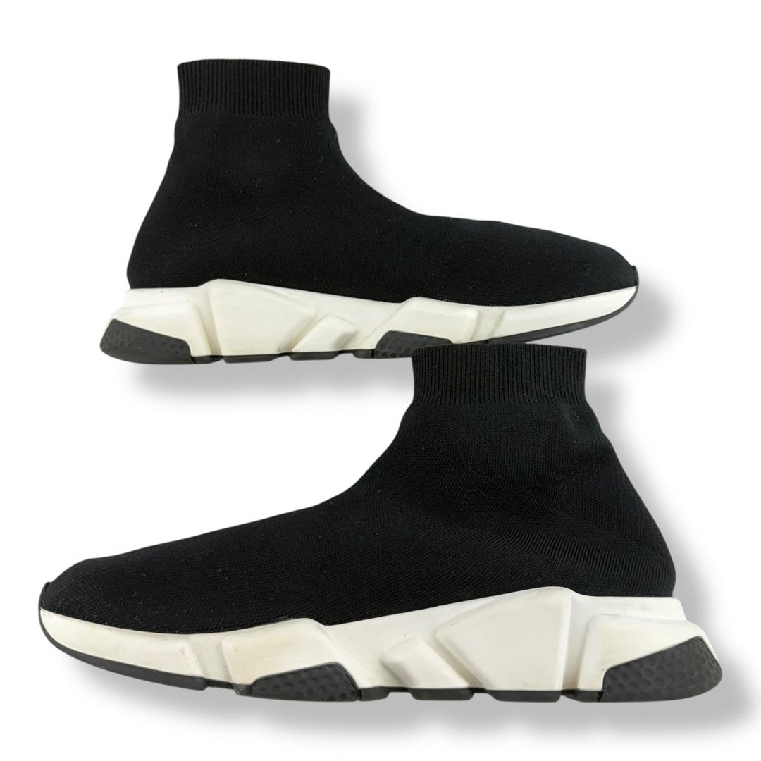 Balenciaga Speed Black/White UK 8 / EU 42 - Lux Central