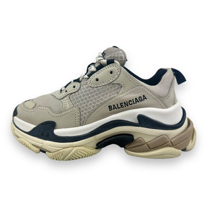 Balenciaga Triple S Beige UK 2 / EU 35 - Lux Central