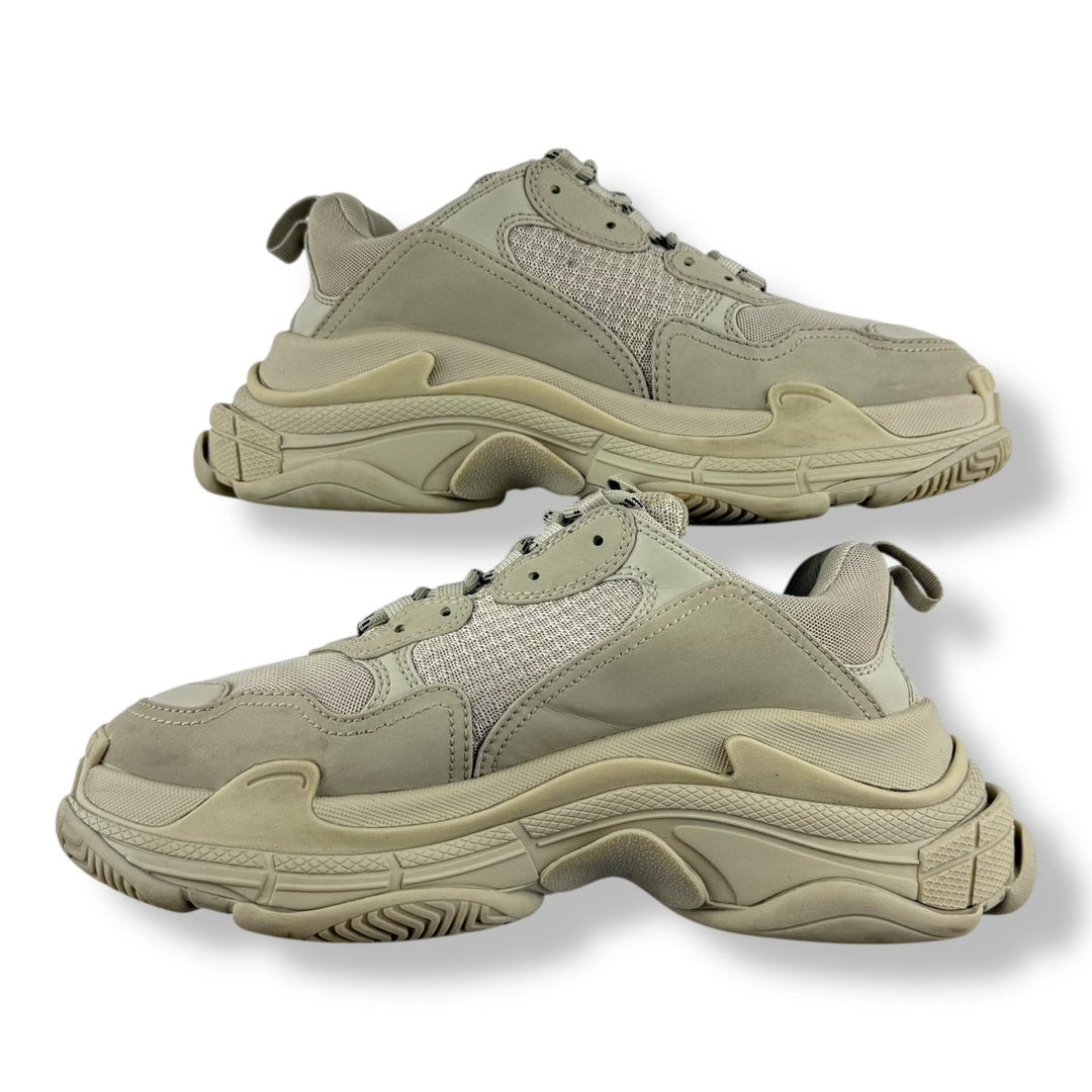 Balenciaga Triple S Beige UK 7 / EU 41 - Lux Central