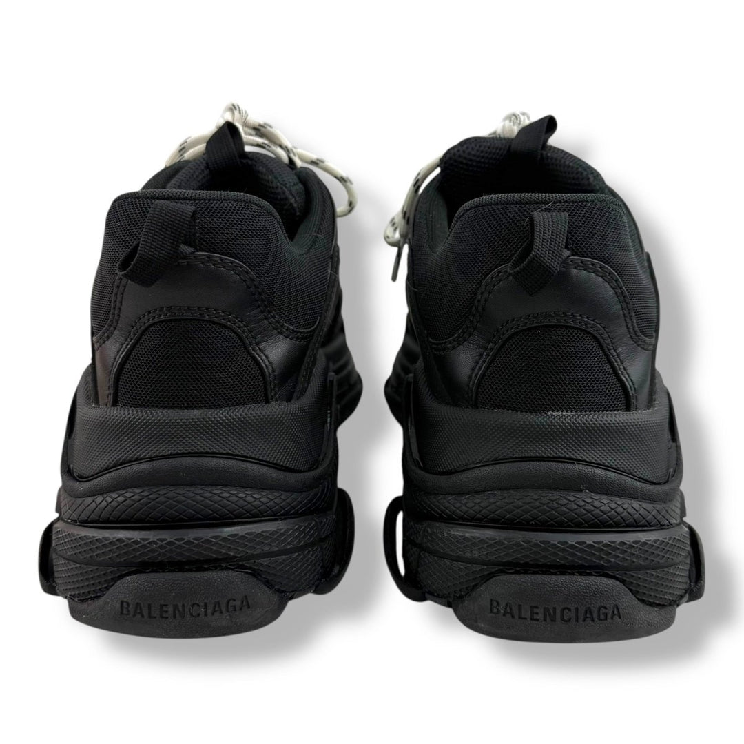 Balenciaga Triple S Black UK 10 / EU 44 - Lux Central