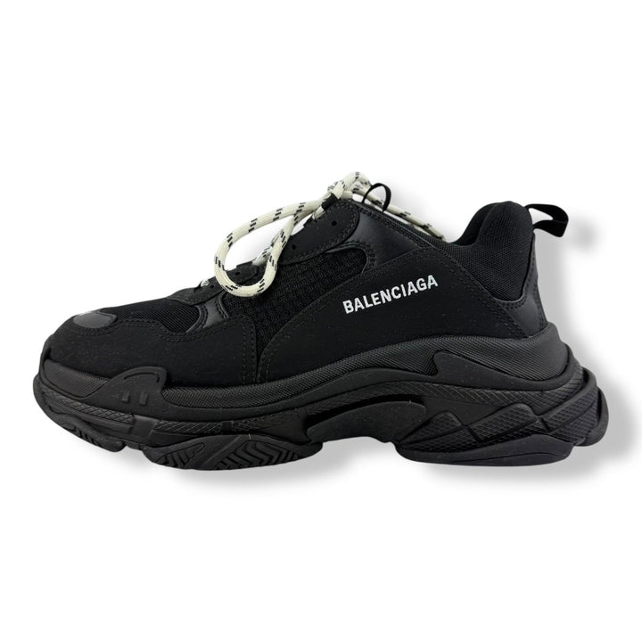 Balenciaga Triple S Black UK 10 / EU 44 - Lux Central