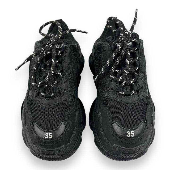 Balenciaga Triple S Black UK 2 / EU 35 - Lux Central