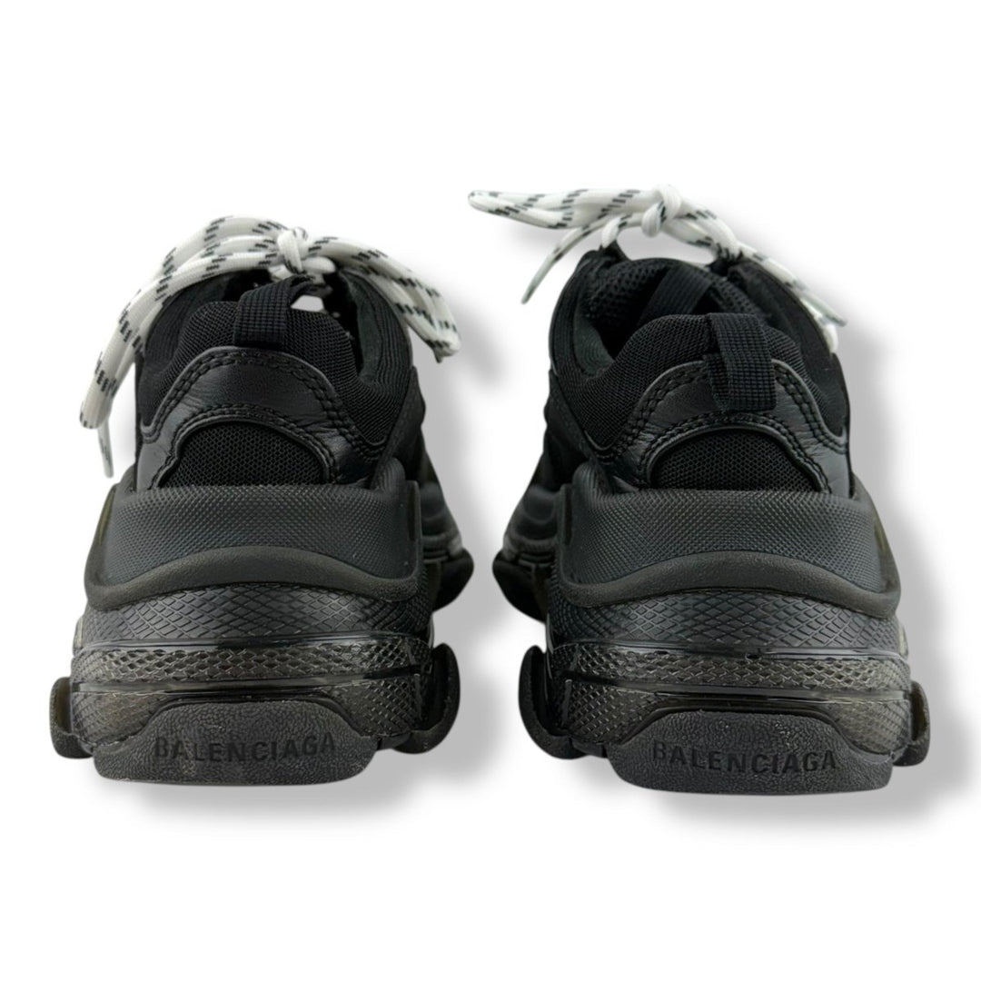 Balenciaga Triple S Black UK 2 / EU 35 - Lux Central
