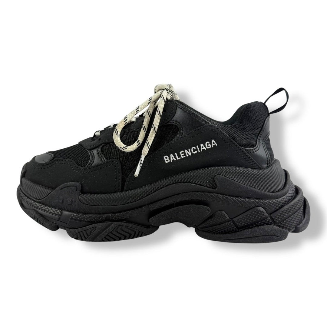 Balenciaga Triple S Black UK 5 / EU 39 - Lux Central
