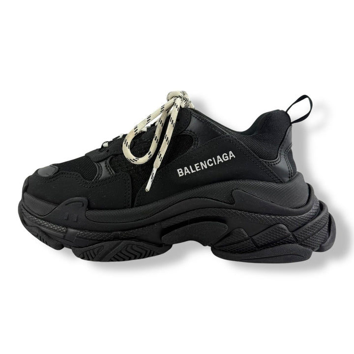 Balenciaga Triple S Black UK 5 / EU 39 - Lux Central