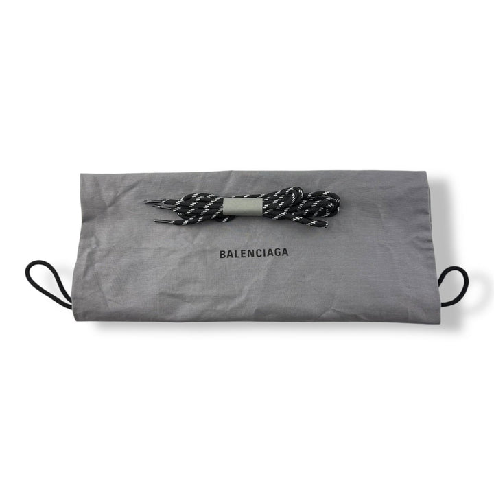 Balenciaga Triple S Black UK 5 / EU 39 - Lux Central