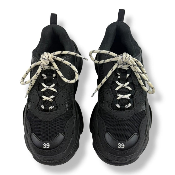 Balenciaga Triple S Black UK 5 / EU 39 - Lux Central
