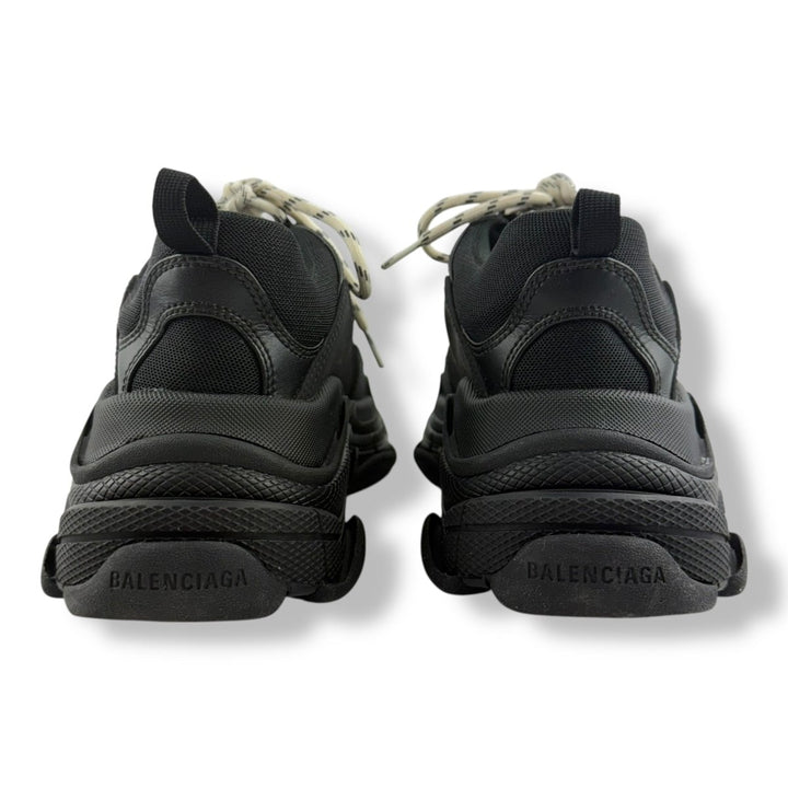 Balenciaga Triple S Black UK 5 / EU 39 - Lux Central