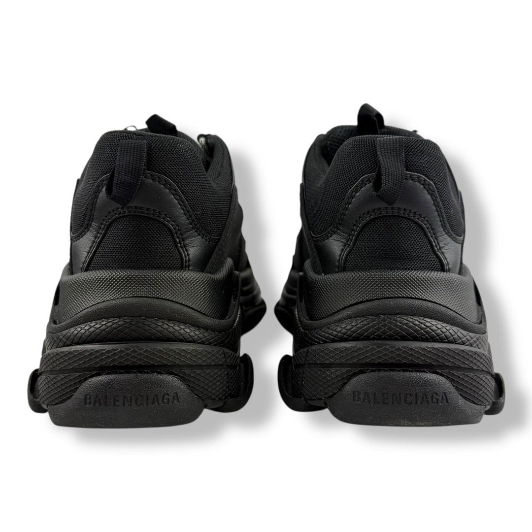 Balenciaga Triple S Black UK 6 / EU 40 - Lux Central