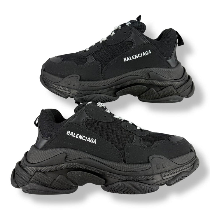 Balenciaga Triple S Black UK 6 / EU 40 - Lux Central