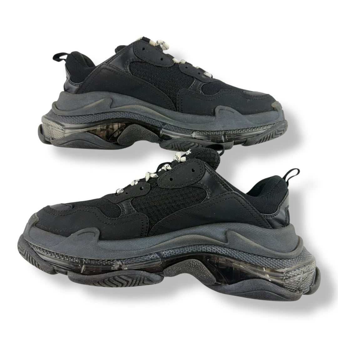 Balenciaga Triple S Black UK 7 / EU 40 - Lux Central