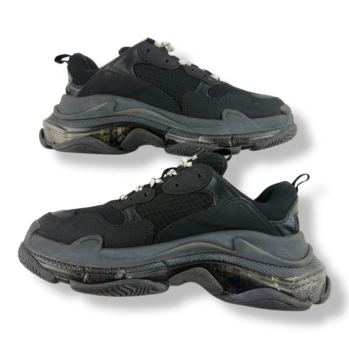 Balenciaga Triple S Black UK 7 / EU 40 - Lux Central