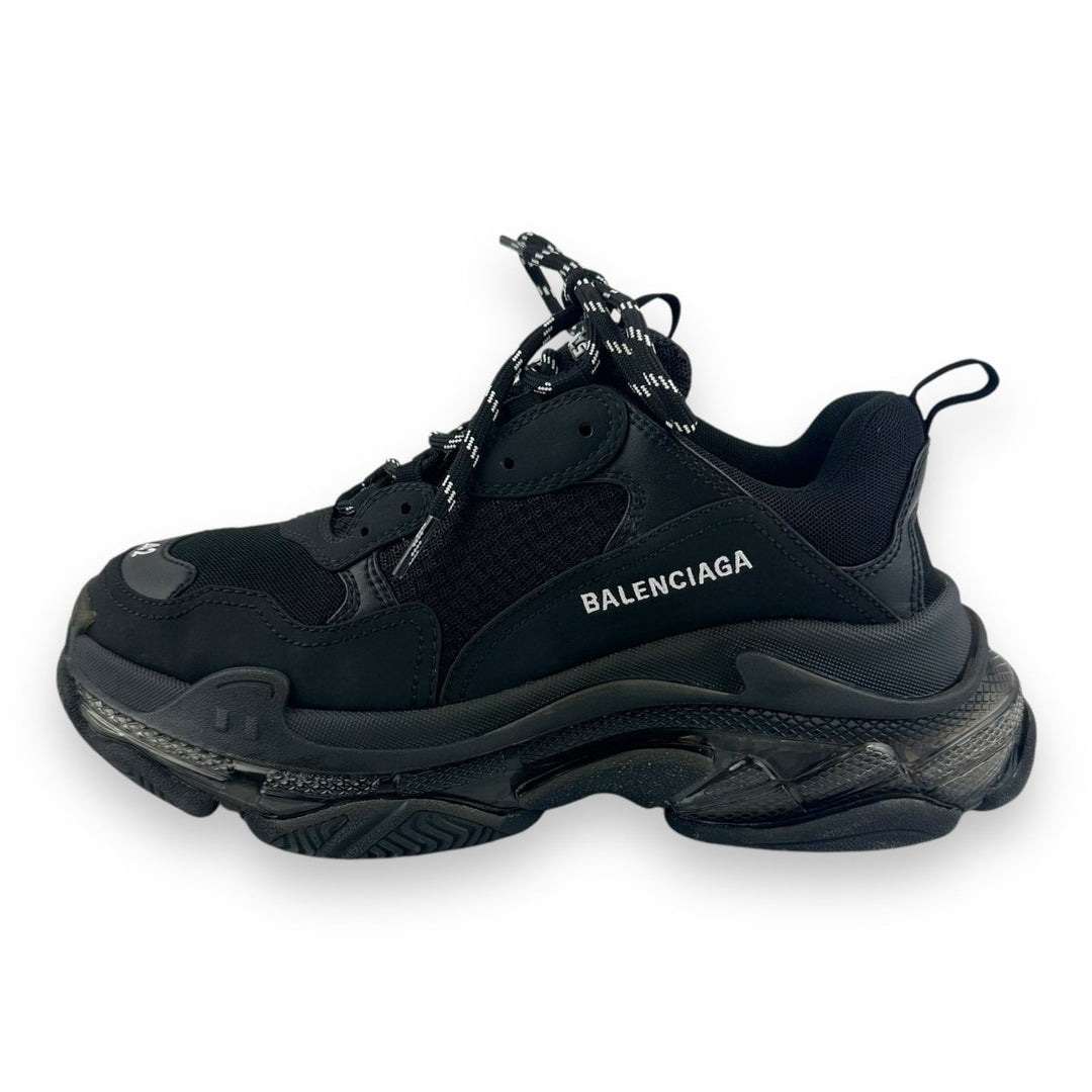 Balenciaga Triple S Black UK 8 / EU 42 - Lux Central