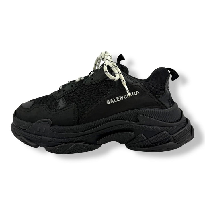 Balenciaga Triple S Black UK 8 / EU 42 - Lux Central