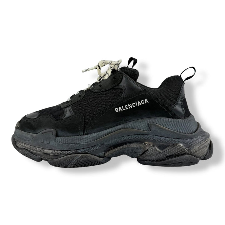 Balenciaga Triple S Black UK 9 / EU 43 - Lux Central