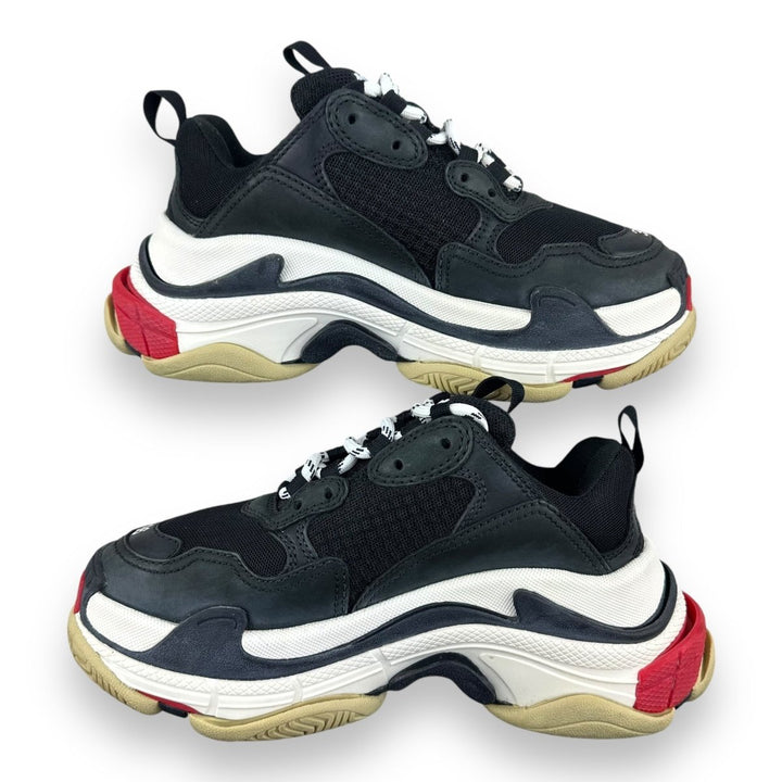 Balenciaga Triple S Black/White/Red UK 3 / EU 36 - Lux Central