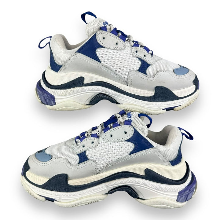 Balenciaga Triple S Blue/White UK 2 / EU 35 - Lux Central