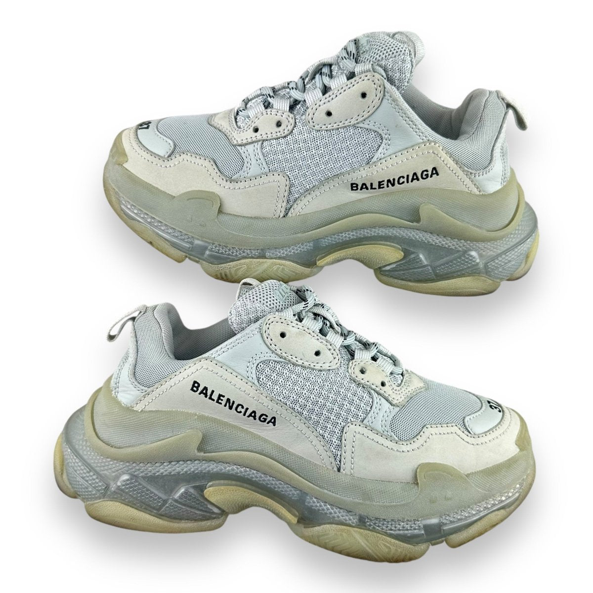 靴 BALENCIAGA tripleS Balenciaga Triple S White/Black/Red UK 4 / EU 37 - Lux Central