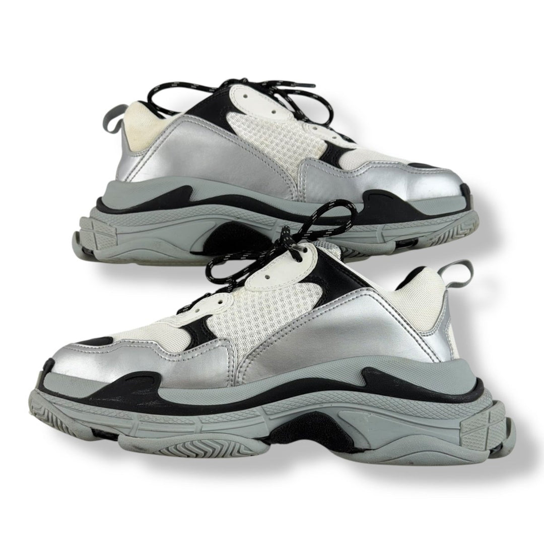 Balenciaga Triple S Metallic Grey UK 9 / EU 43 - Lux Central