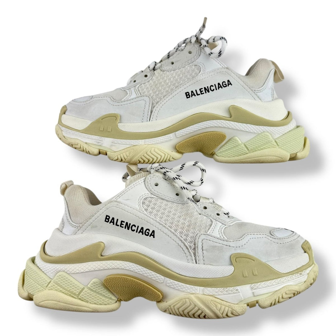 Balenciaga Triple S White UK 4 / EU 37 - Lux Central