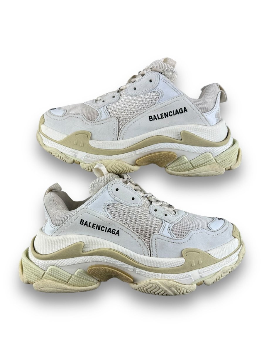 Balenciaga Triple S White UK 5 / EU 38 - Lux Central