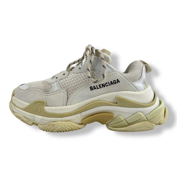 Balenciaga Triple S White UK 5 / EU 38 - Lux Central