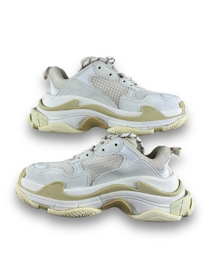 Balenciaga Triple S White Womens UK 4 / EU 37 - Lux Central