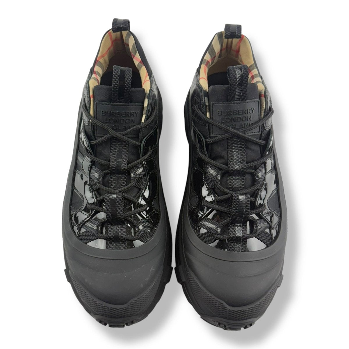 Burberry Arthur Black UK 7 / EU 41 - Lux Central