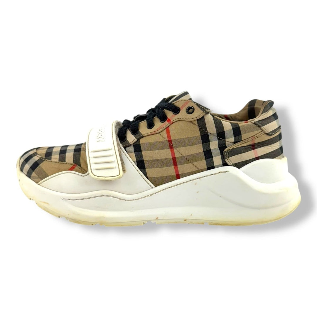 Burberry Ramsey Vintage Check Beige UK 5 / EU 38 - Lux Central