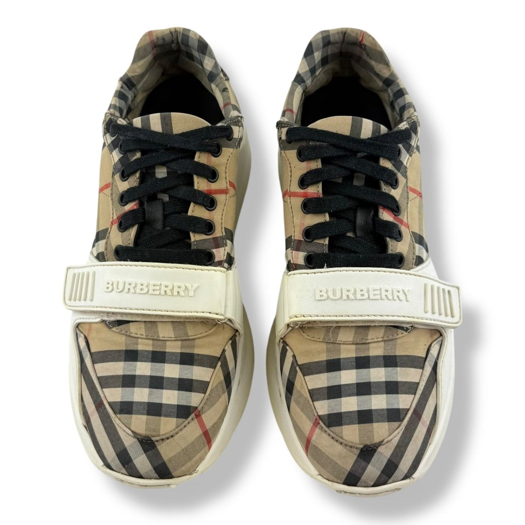 Burberry Ramsey Vintage Checked Beige/White UK 9 / EU 43 - Lux Central