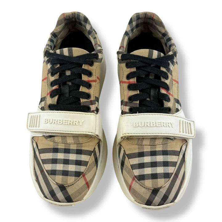 Burberry Ramsey Vintage Checked Beige/White UK 9 / EU 43 - Lux Central
