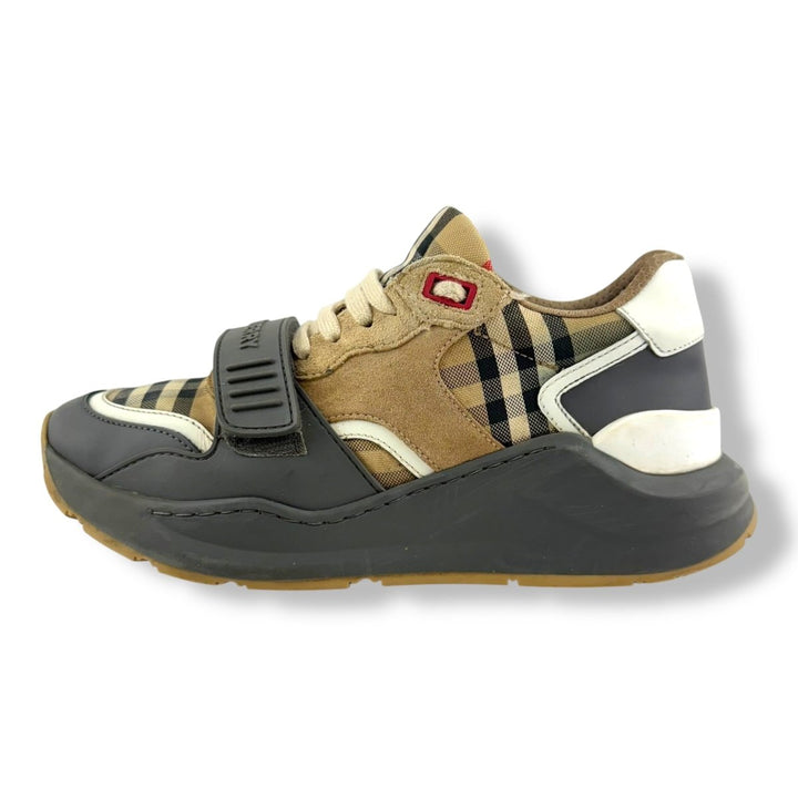 Burberry Ramsey Vintage Checked Brown UK 5.5 / EU 38.5 - Lux Central