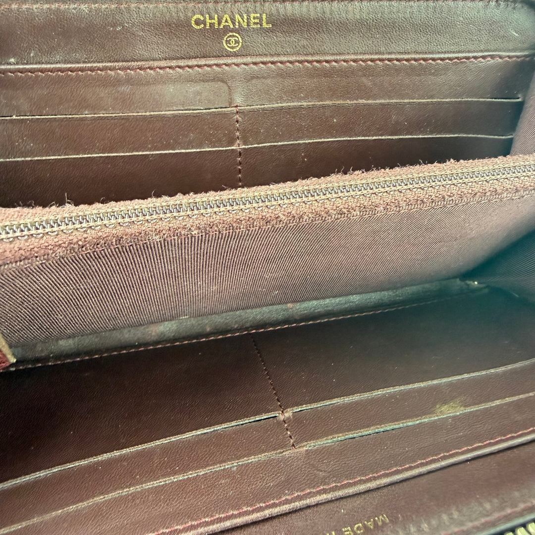 Chanel Zip Around Lambskin Black Wallet