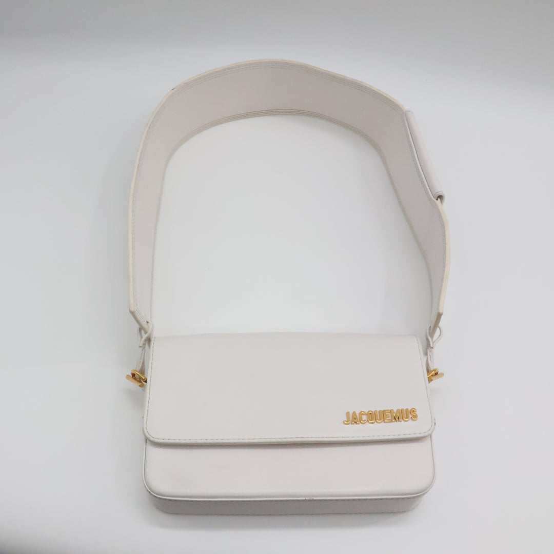 Jacquemus Le Carinu White Handbag