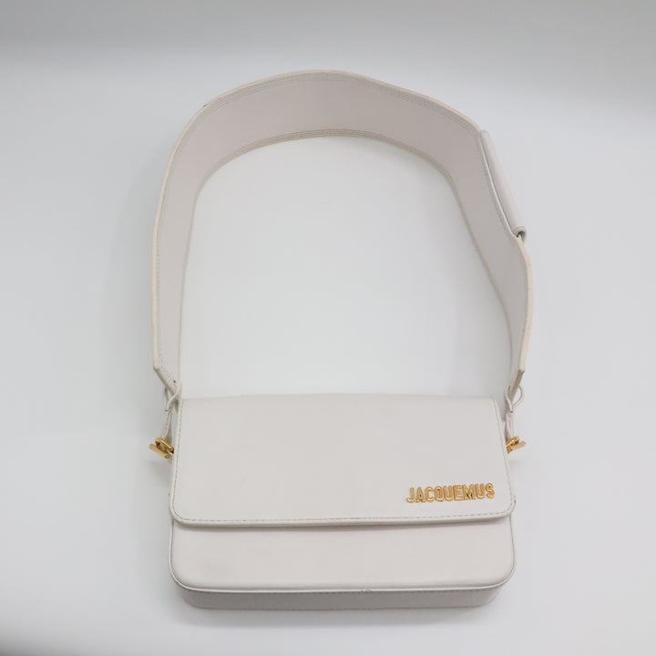 Jacquemus Le Carinu White Handbag