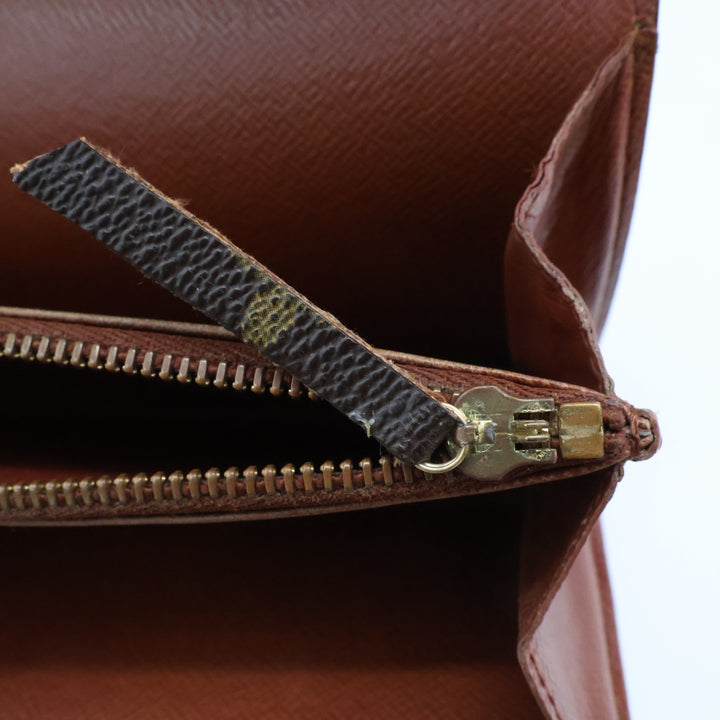 Louis Vuitton Vintage Sarah Brown Monogram Femme Wallet 8593