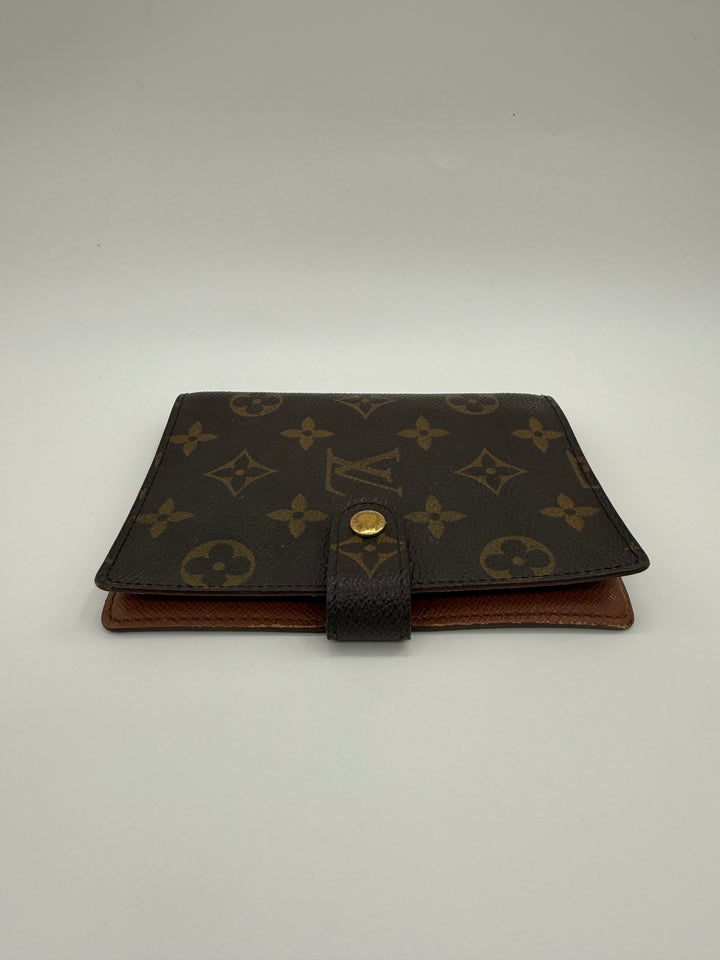 Louis Vuitton Brown Monogram PM Ring Agenda Wallet