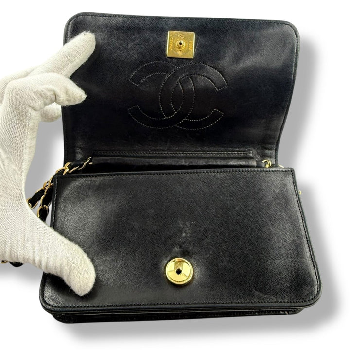 Chanel CC Push Lock Single Flap Shoulder Handbag - Lux Central