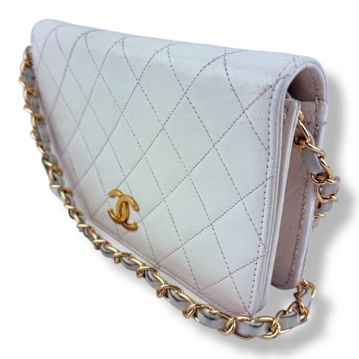 Chanel CC White Push Lock Single Flap Vintage Shoulder Handbag - Lux Central