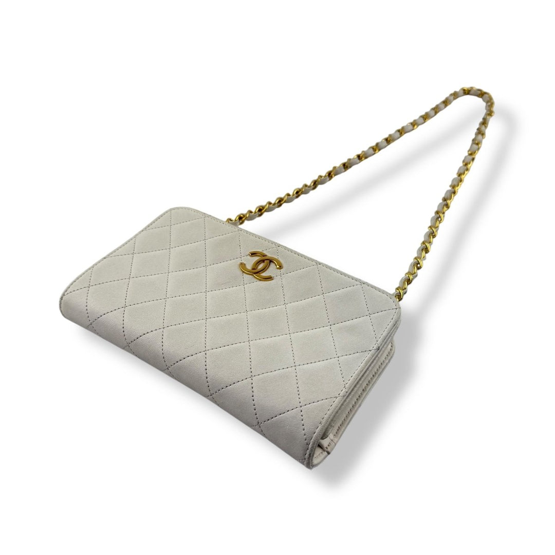 Chanel CC White Push Lock Single Flap Vintage Shoulder Handbag - Lux Central