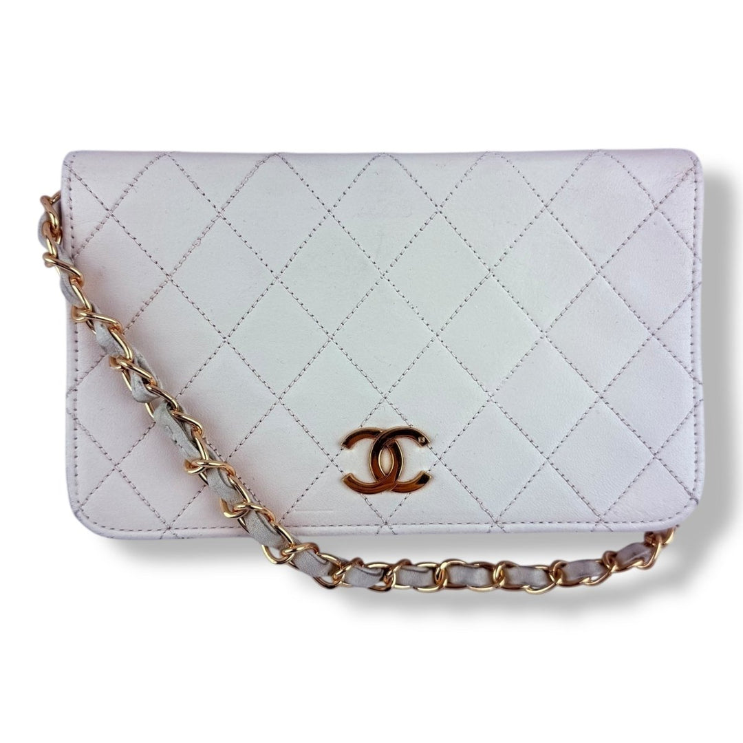 Chanel CC White Push Lock Single Flap Vintage Shoulder Handbag - Lux Central