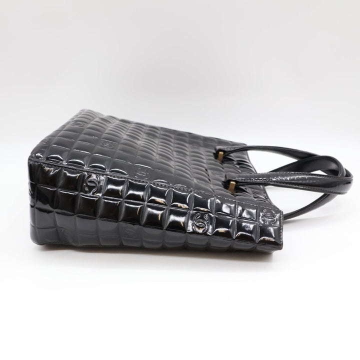 CHANEL Chocolate Bar Tote Bag Matelassé - Lux Central